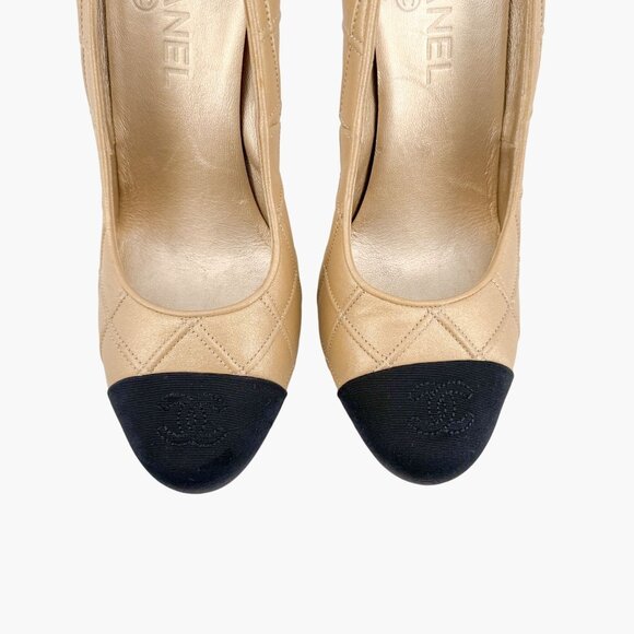 Chanel CC Cap Toe Quilted Pumps EU 39C US 8-8.5 Gold Beige Leather Two Tone Heel - Picture 3 of 14